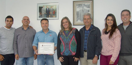 Carlos Henrique Amaral e o diretor administrativo do Demlurb, Marcel Fernandes Lima, Marcelo Detoni, delegada regional Patrícia Ribeiro, empresário Manoel Teixeira Lopes, Márcia Aquino e o vereador Rodrigo Mattos